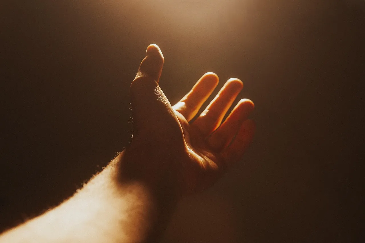 The Power of Hope: Transform Your Life with Optimism and Resilience